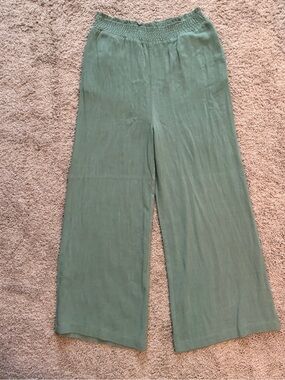 entro Sage Green Textured Pull-On Pants